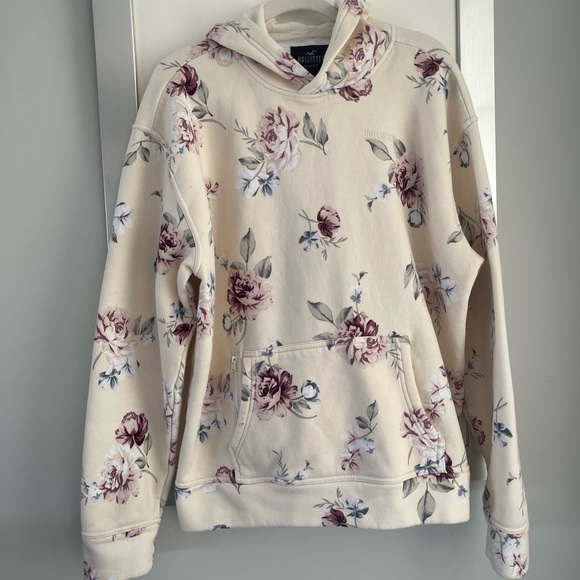 Hollister Tops - Hollister hoodie sweatshirt floral cream